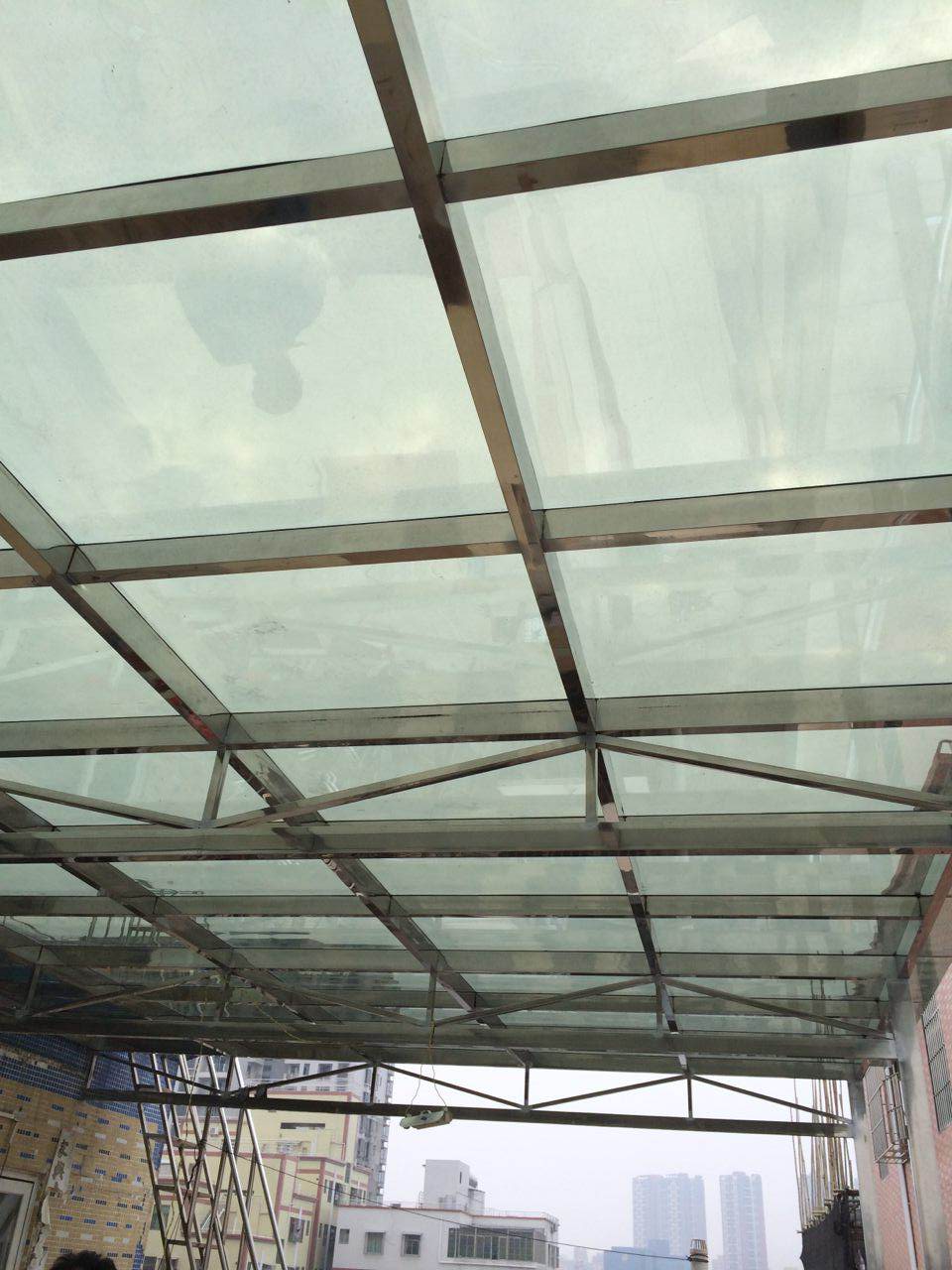 不锈钢玻璃雨棚
